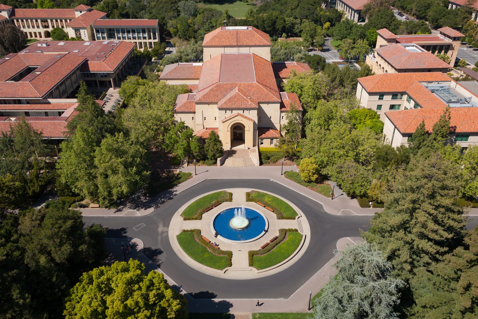 The Stanford AI-jobs study is more honest than the headlines it produced. Read the number everyone skipped.